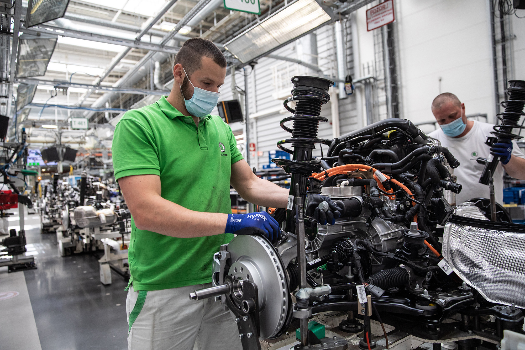 Яких працівників найчастіше шукають у Німеччині та скільки можна заробити